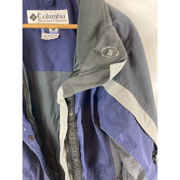 Columbia womans Core Challenge Series Coat Size small - Picture 3 of 8